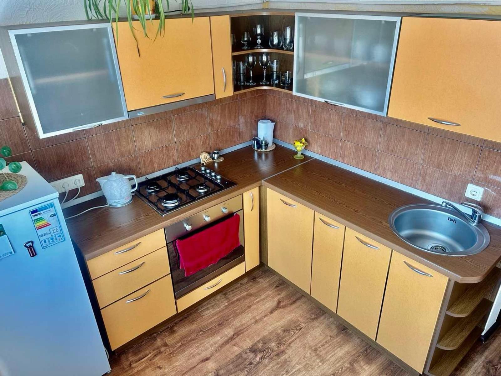 Cozy Apartment In The City Center Siauliai  Exterior photo
